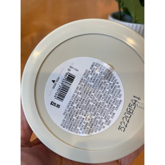 Bath & Body Works “Vanilla Romance” NEW 4-Pc Full Size Set - Picture 9 of 12